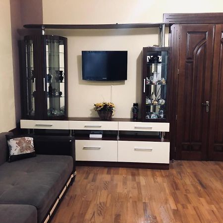 У Богдана Lviv Eksteriør billede