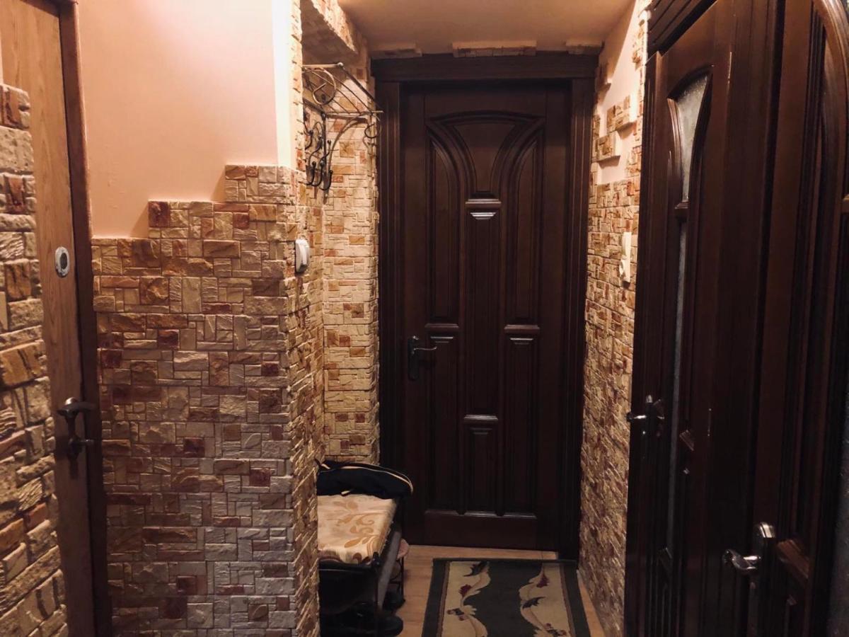 У Богдана Lviv Eksteriør billede